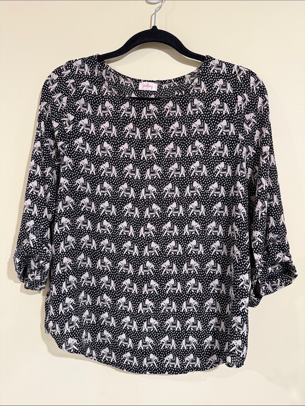 Pixley Black Blouse with cream White Elephant Motif size small-Medium